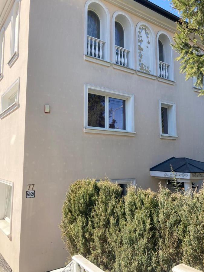 Apartmany Sabinovska Πρέσοβ Εξωτερικό φωτογραφία