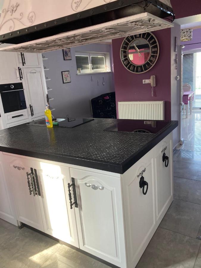 Apartmany Sabinovska Πρέσοβ Εξωτερικό φωτογραφία